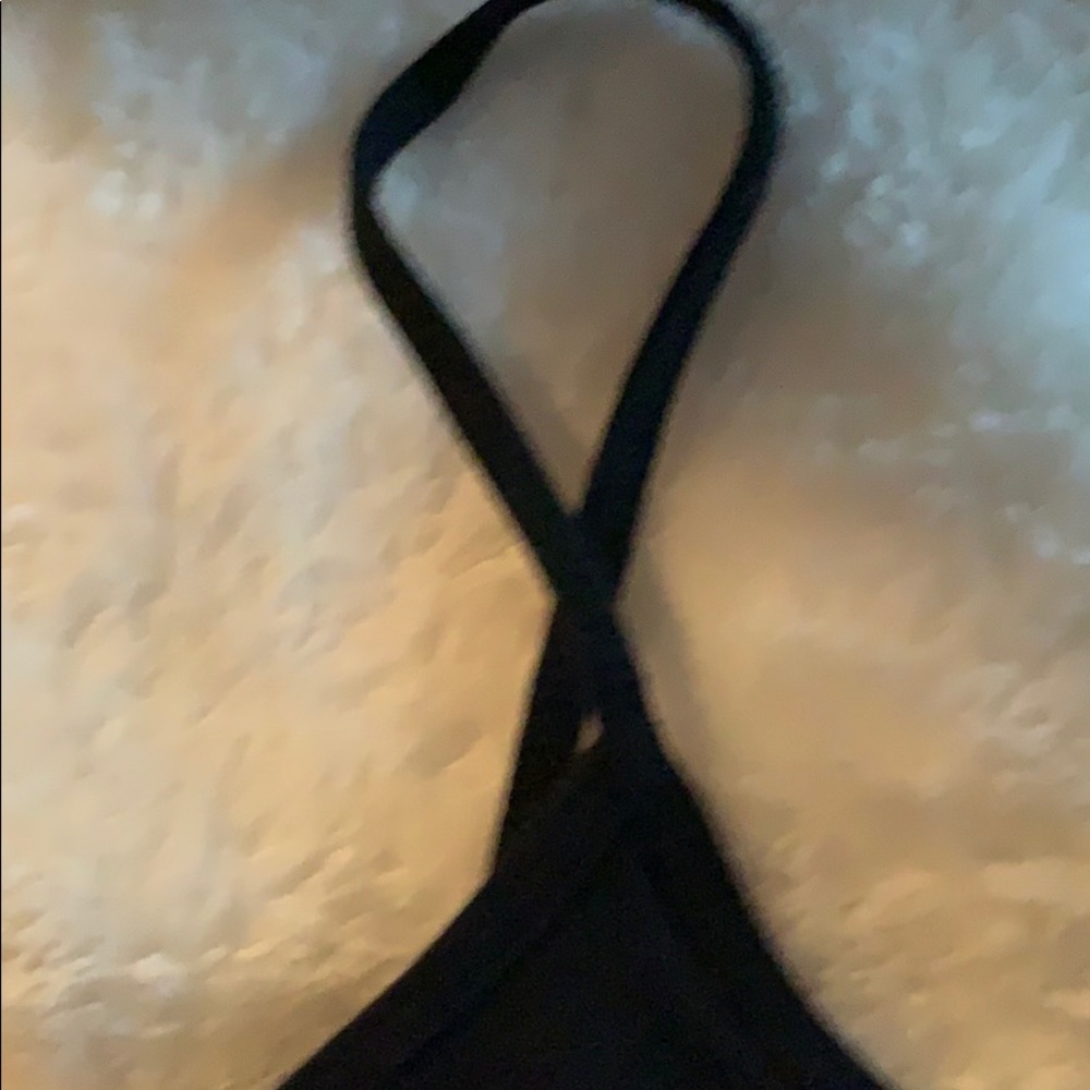 Tank tops - Picture 6 of 7